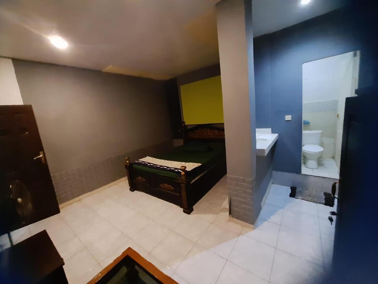 בניוואנגי New Kami Homestay מראה חיצוני תמונה
