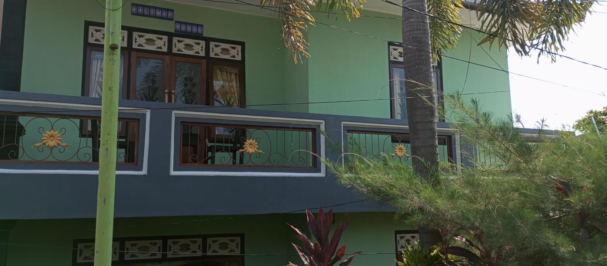 בניוואנגי New Kami Homestay מראה חיצוני תמונה